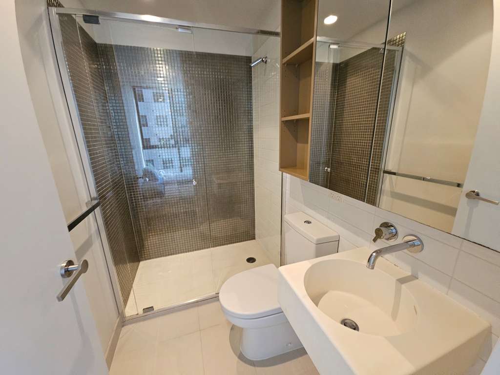 Ensuite room