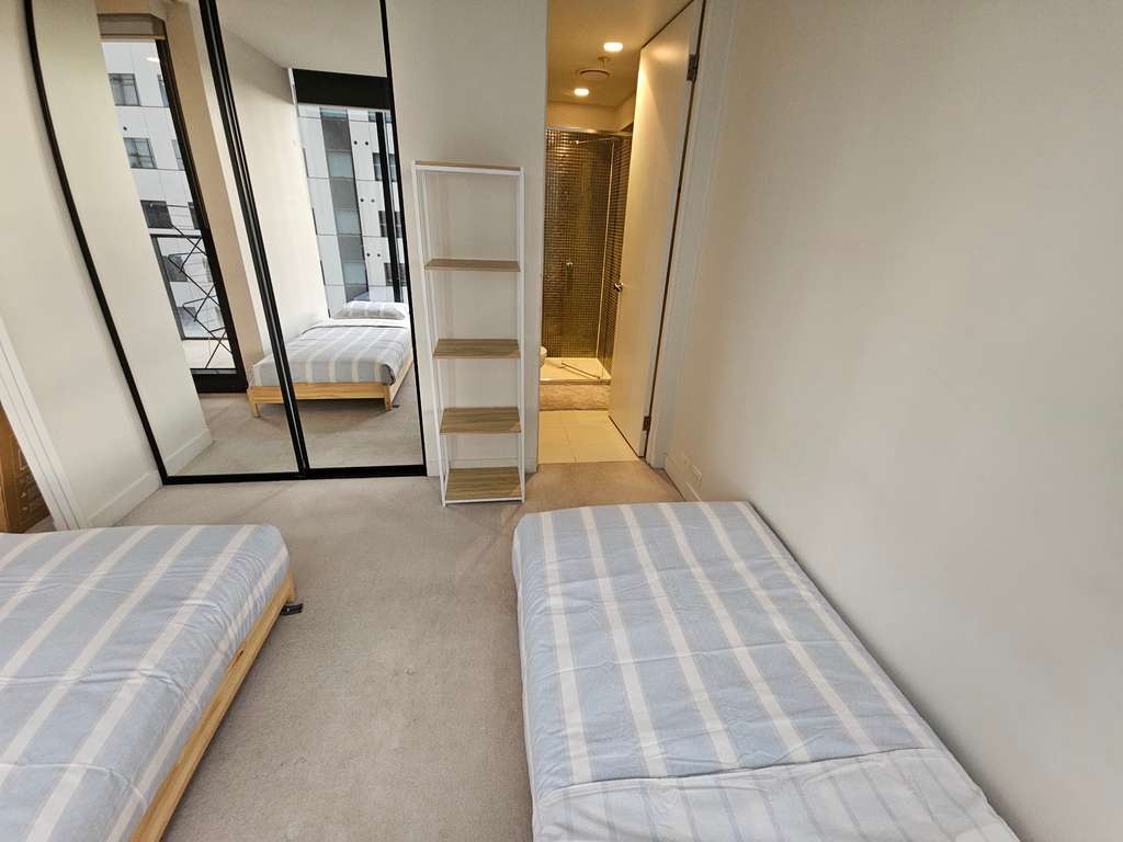 Ensuite room