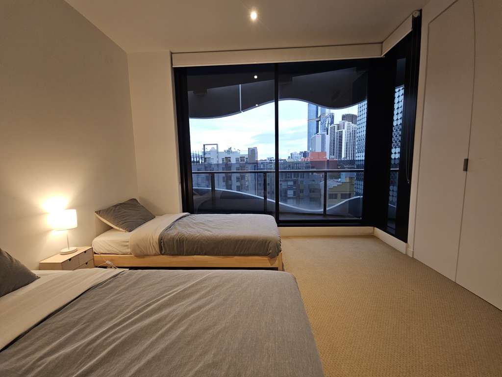 Ensuite room
